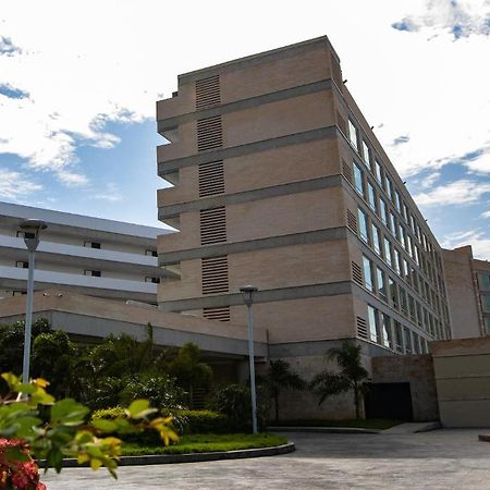 Eurobuilding Hotel & Suites Lecheria المظهر الخارجي الصورة